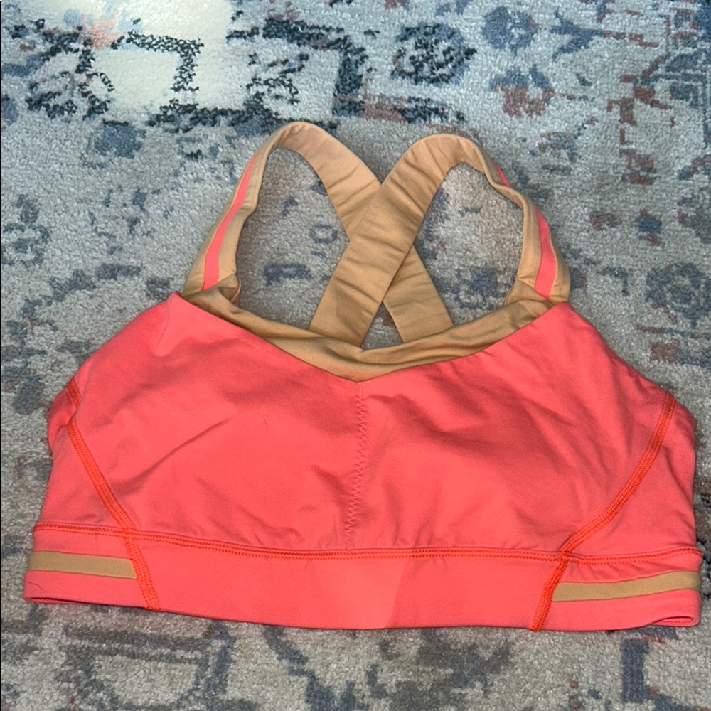 Lululemon sports bra size 8